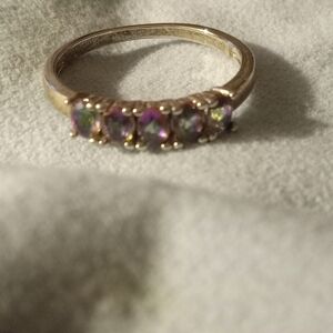 Elegant Gold and Purple Stone Ring